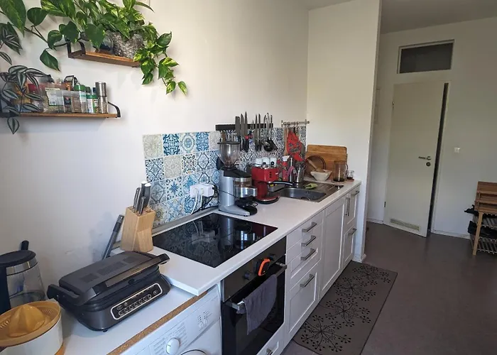 Cosy Flat In Berlin\'S Trendy Area