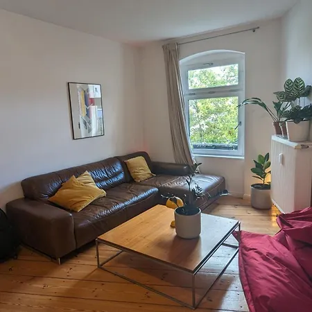 Cosy Flat In Berlin'S Trendy Area Appartement Buitenkant foto