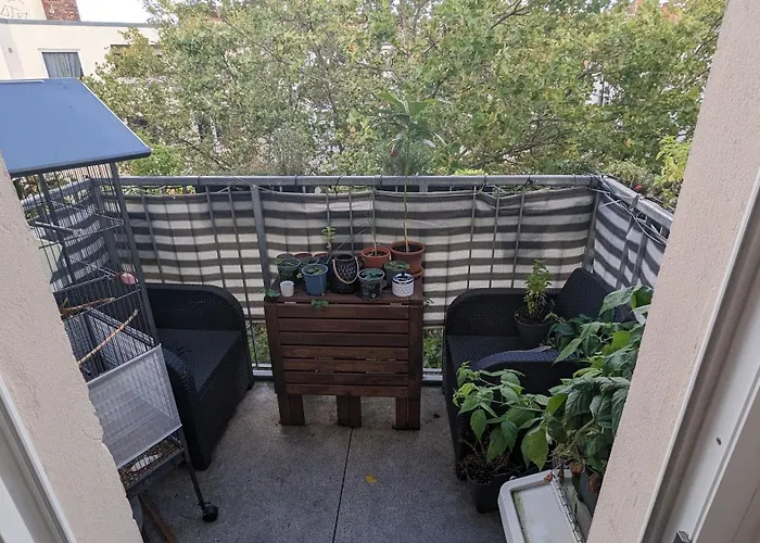 Cosy Flat In Berlin\'S Trendy Area